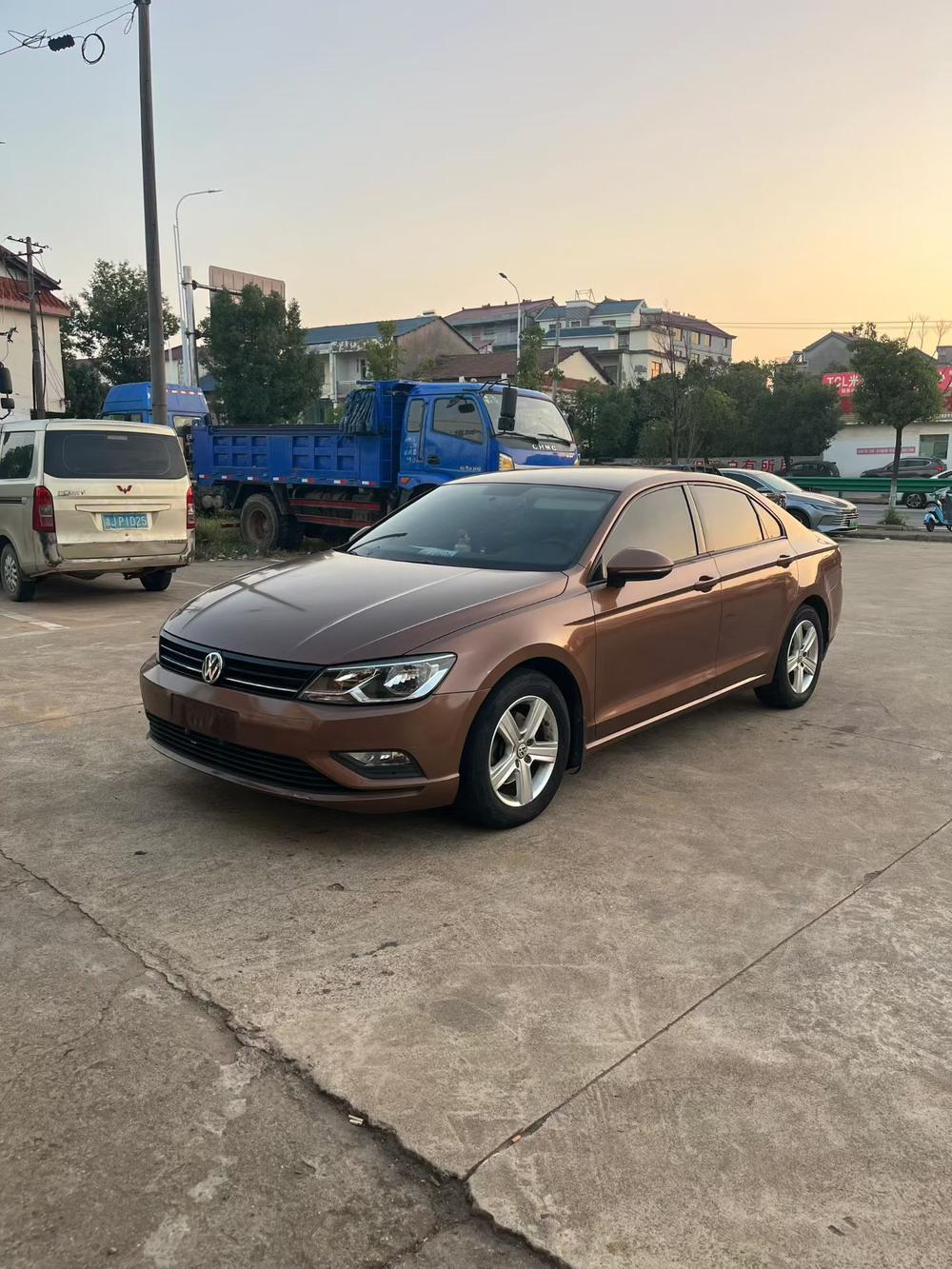 Volkswagen Lamando