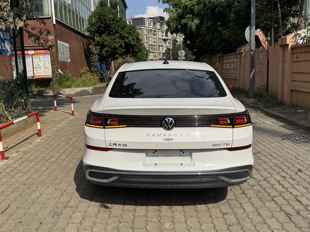 Volkswagen Lamando