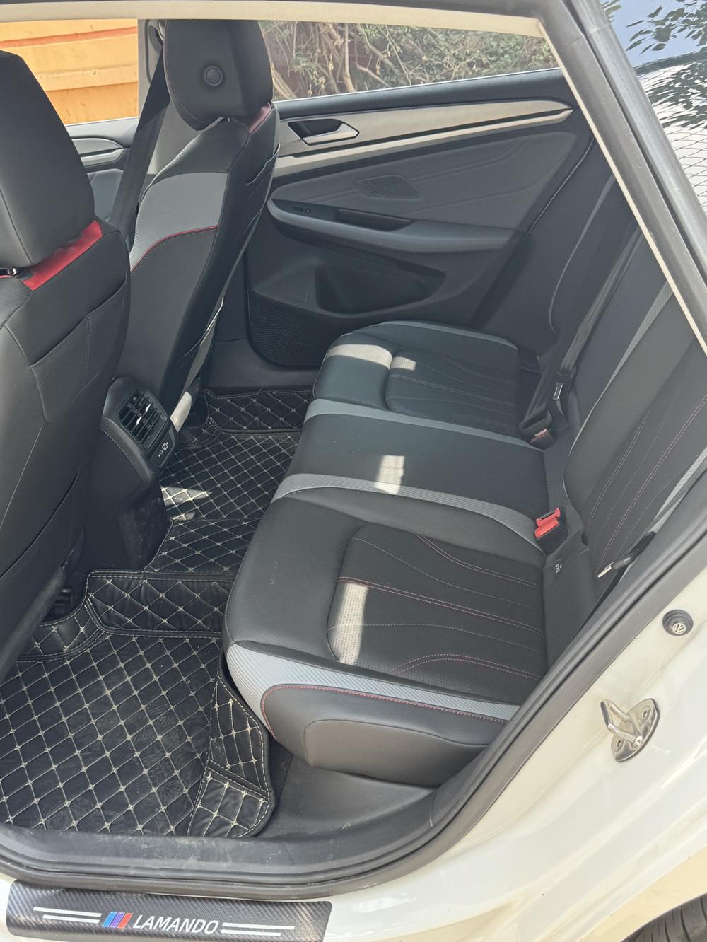 Volkswagen Lamando