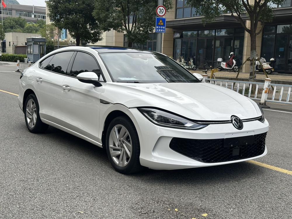 Volkswagen Lamando