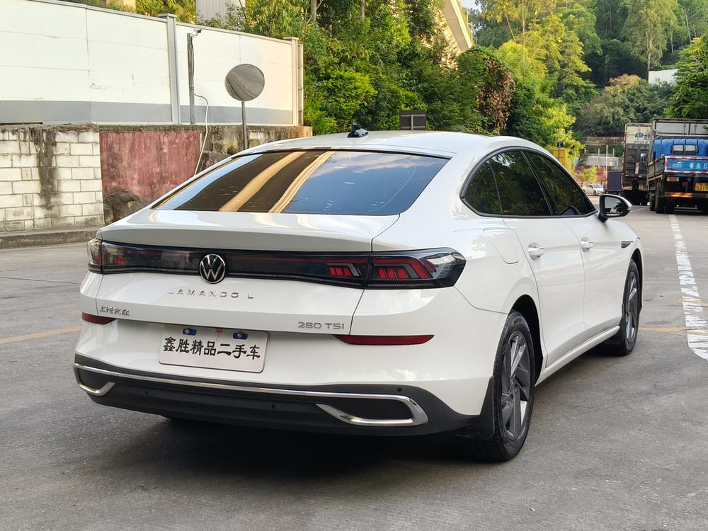 Volkswagen Lamando