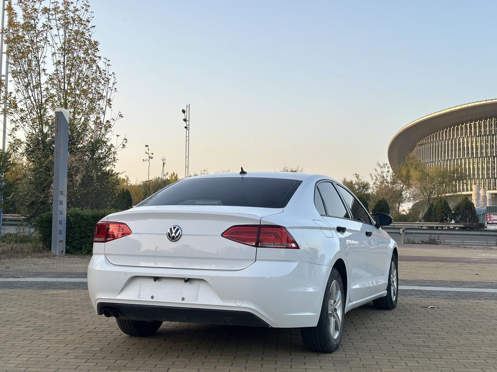 Volkswagen Lamando