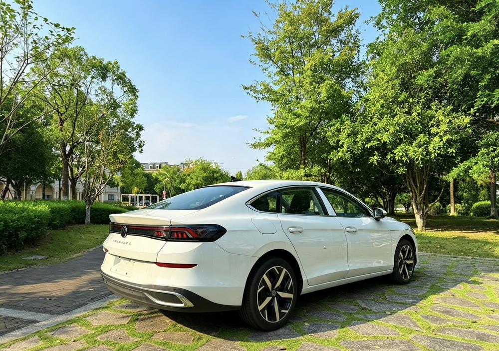 Volkswagen Lamando