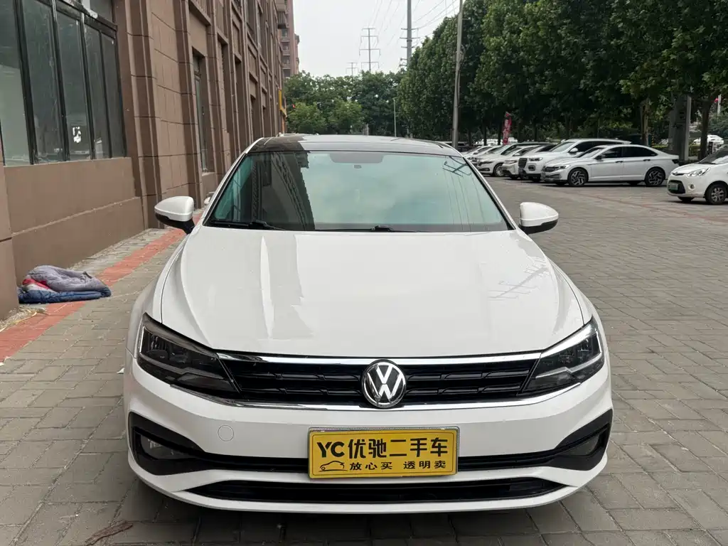 Volkswagen Lamando