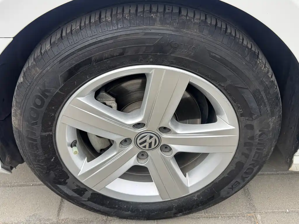 Volkswagen Lamando