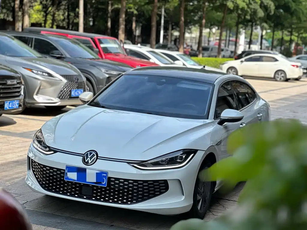 Volkswagen Lamando
