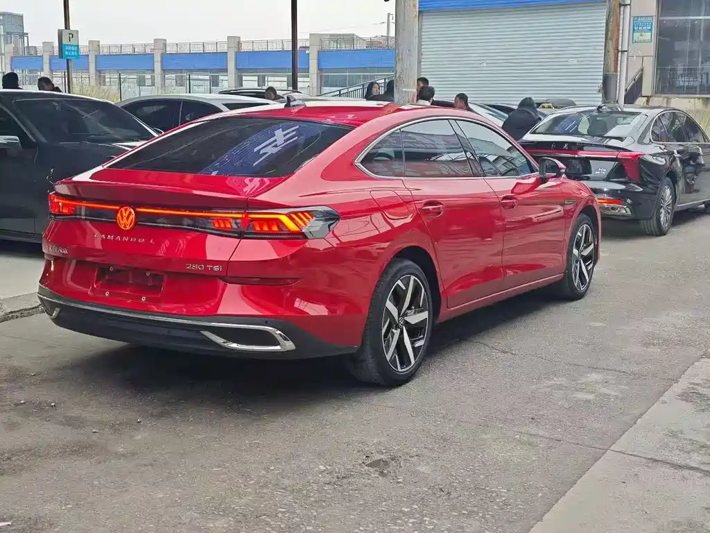Volkswagen Lamando