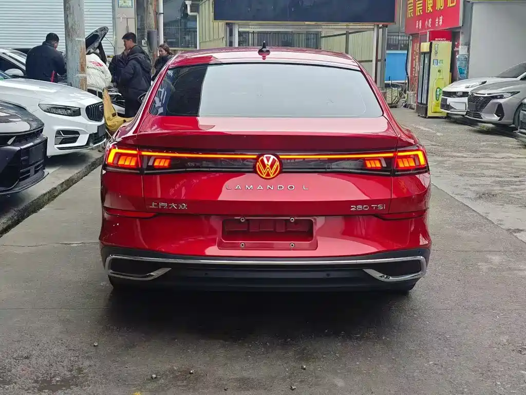 Volkswagen Lamando