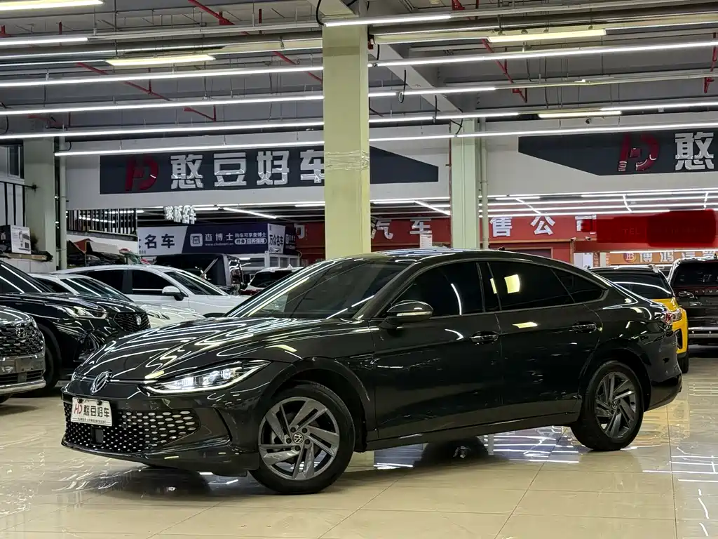 Volkswagen Lamando