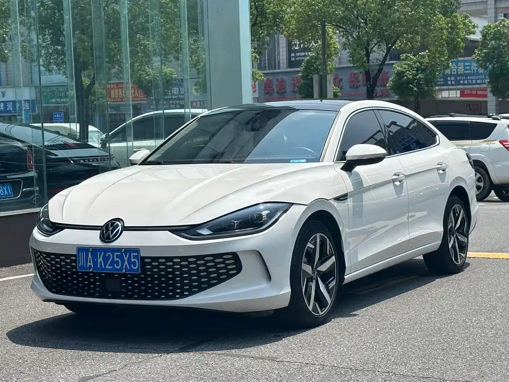 Volkswagen Lamando