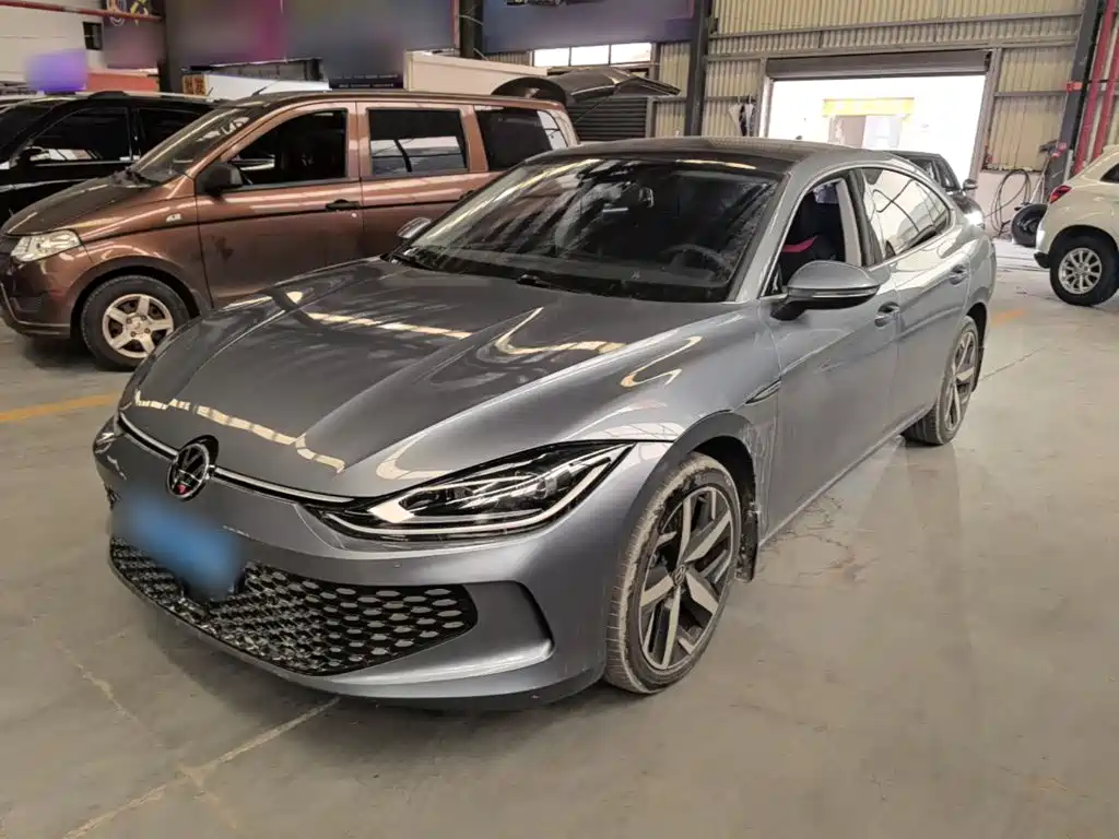 Volkswagen Lamando