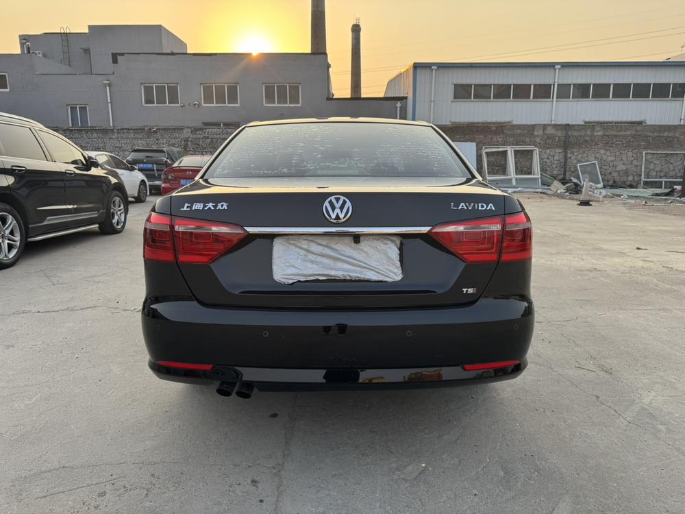 Volkswagen Lavida