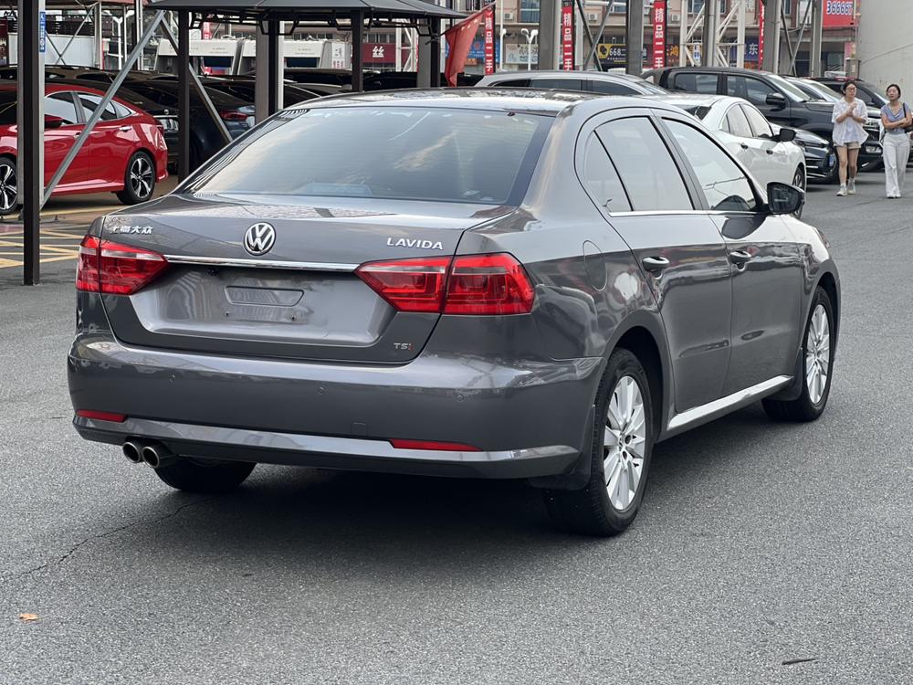 Volkswagen Lavida