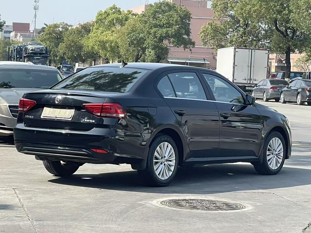 Volkswagen Lavida