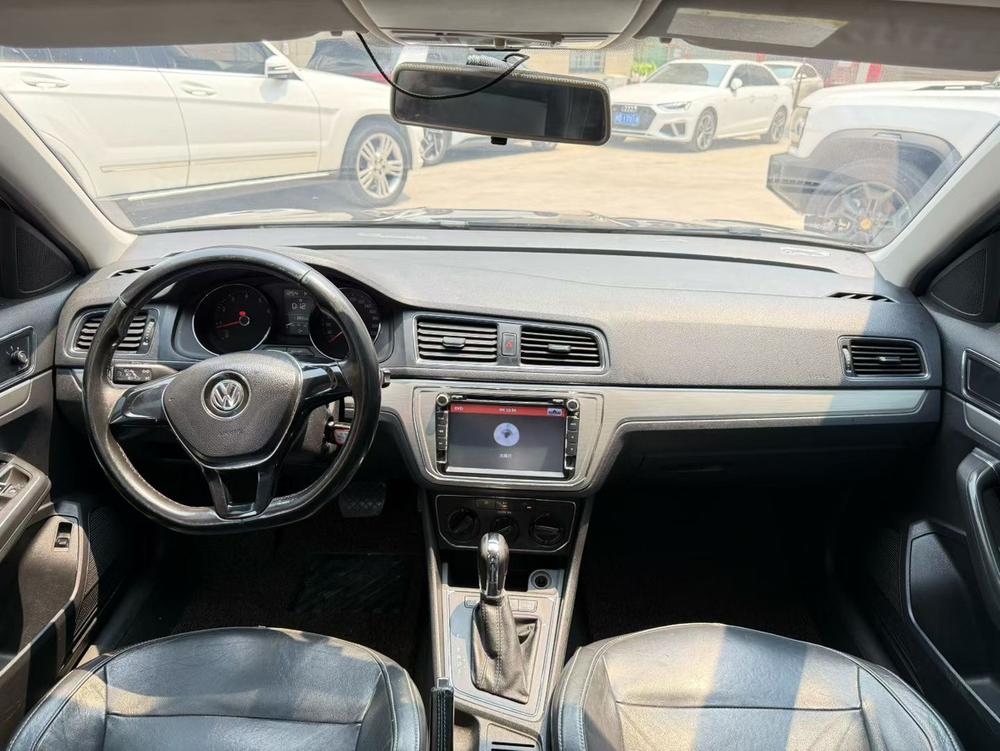 Volkswagen Lavida