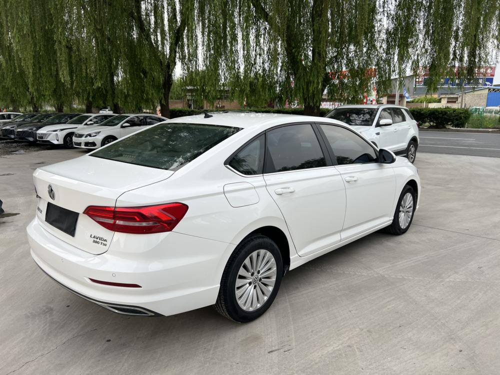 Volkswagen Lavida