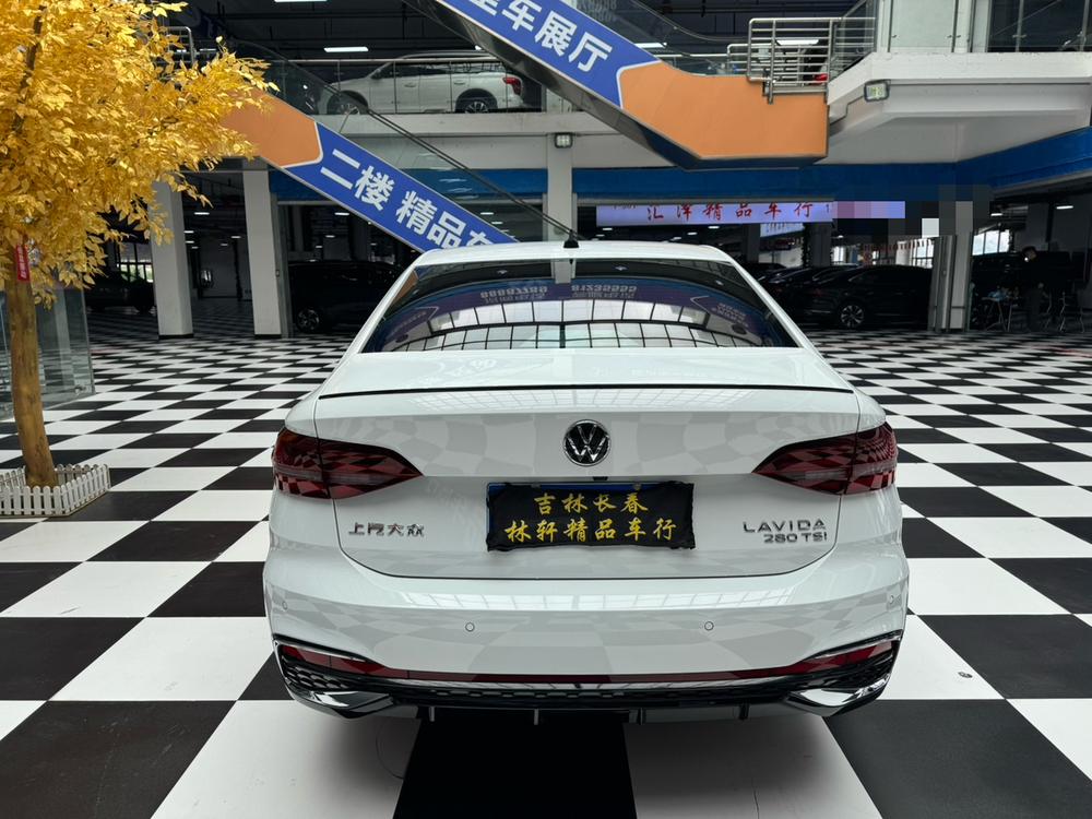 Volkswagen Lavida