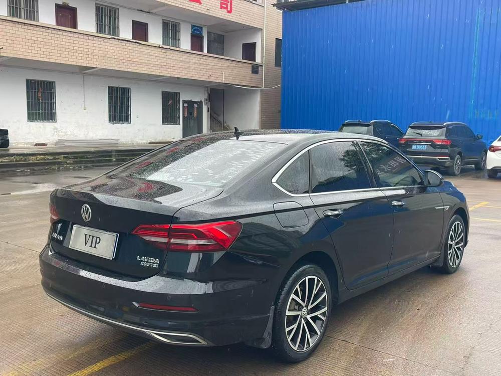Volkswagen Lavida