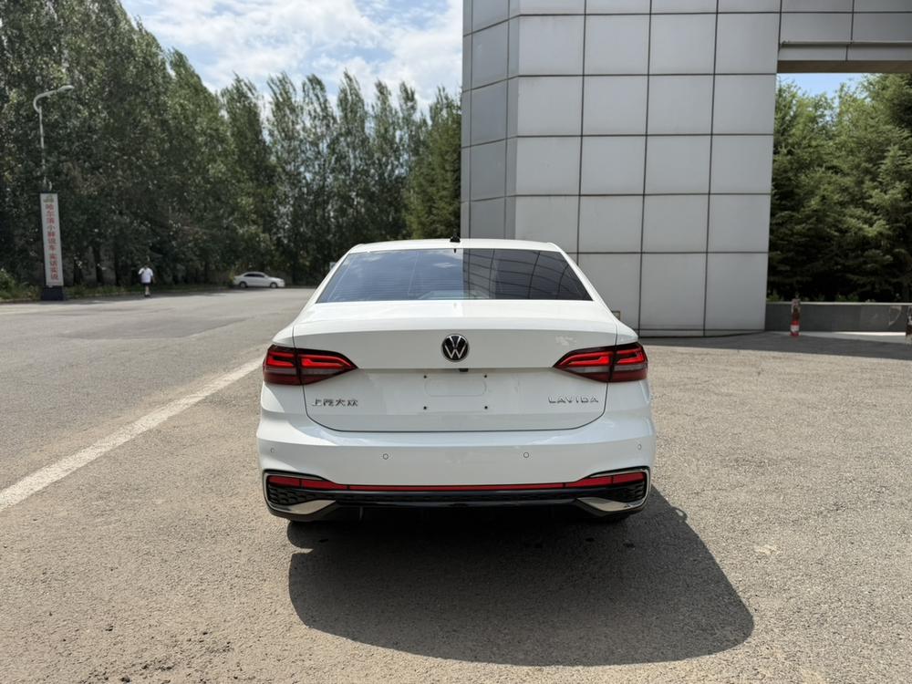 Volkswagen Lavida