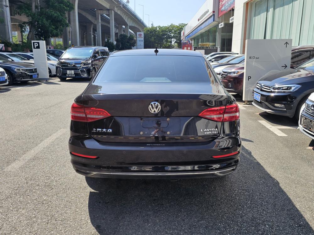 Volkswagen Lavida