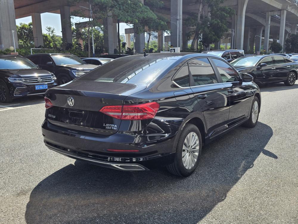 Volkswagen Lavida