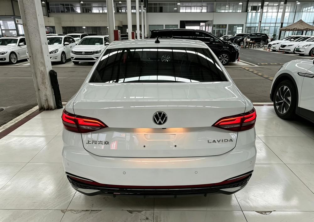 Volkswagen Lavida