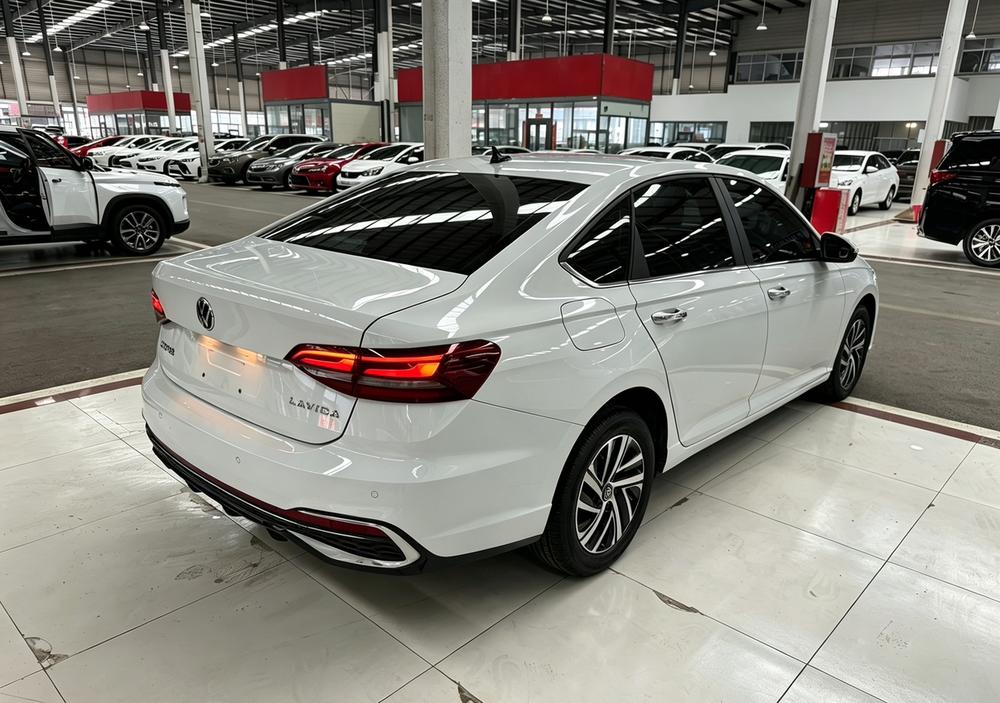 Volkswagen Lavida