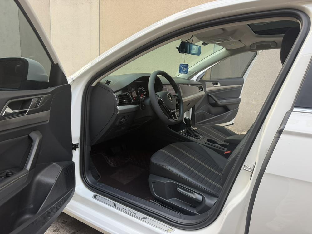 Volkswagen Lavida