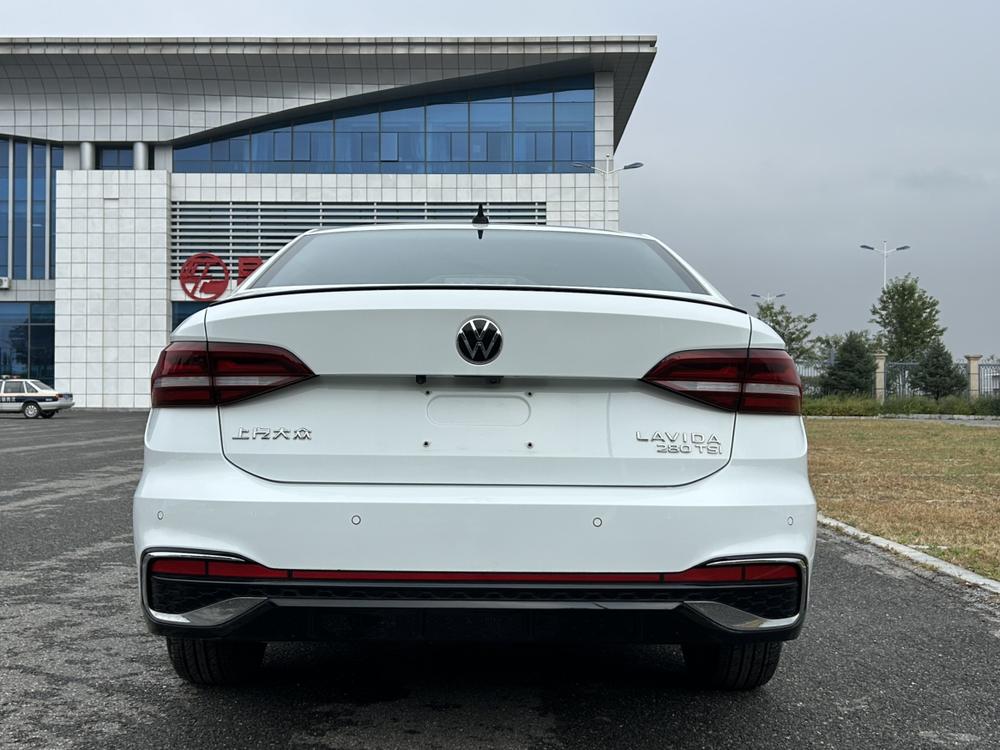 Volkswagen Lavida
