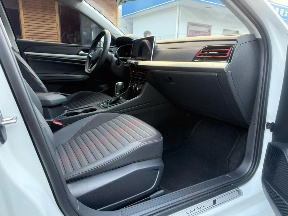 Volkswagen Lavida