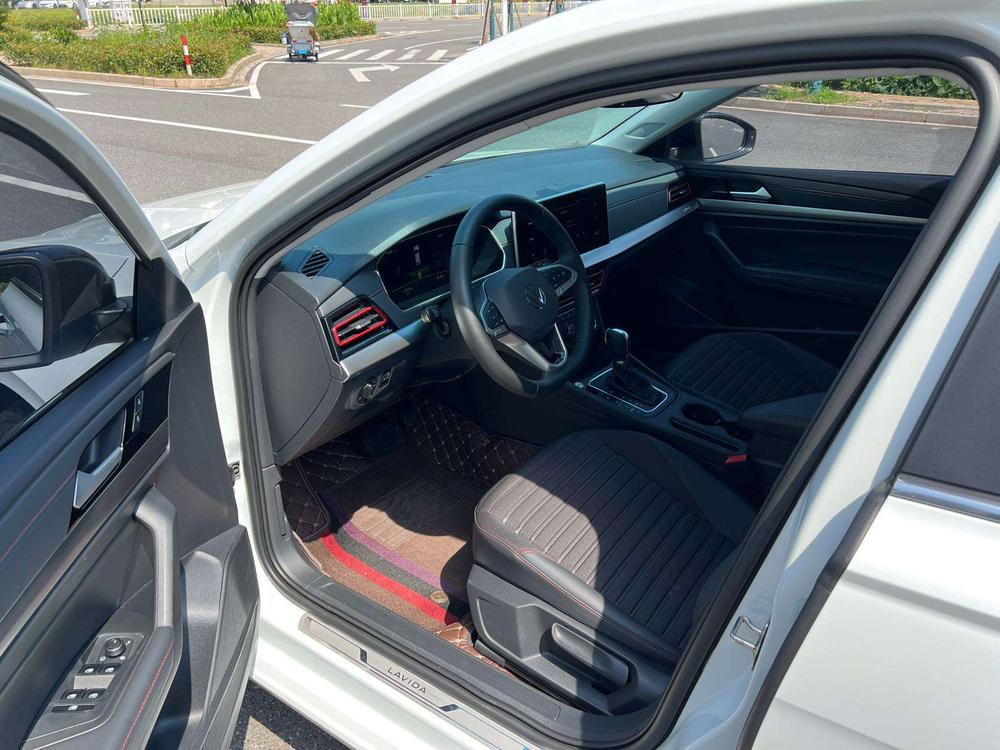 Volkswagen Lavida