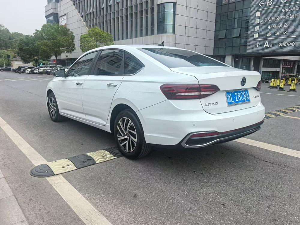 Volkswagen Lavida