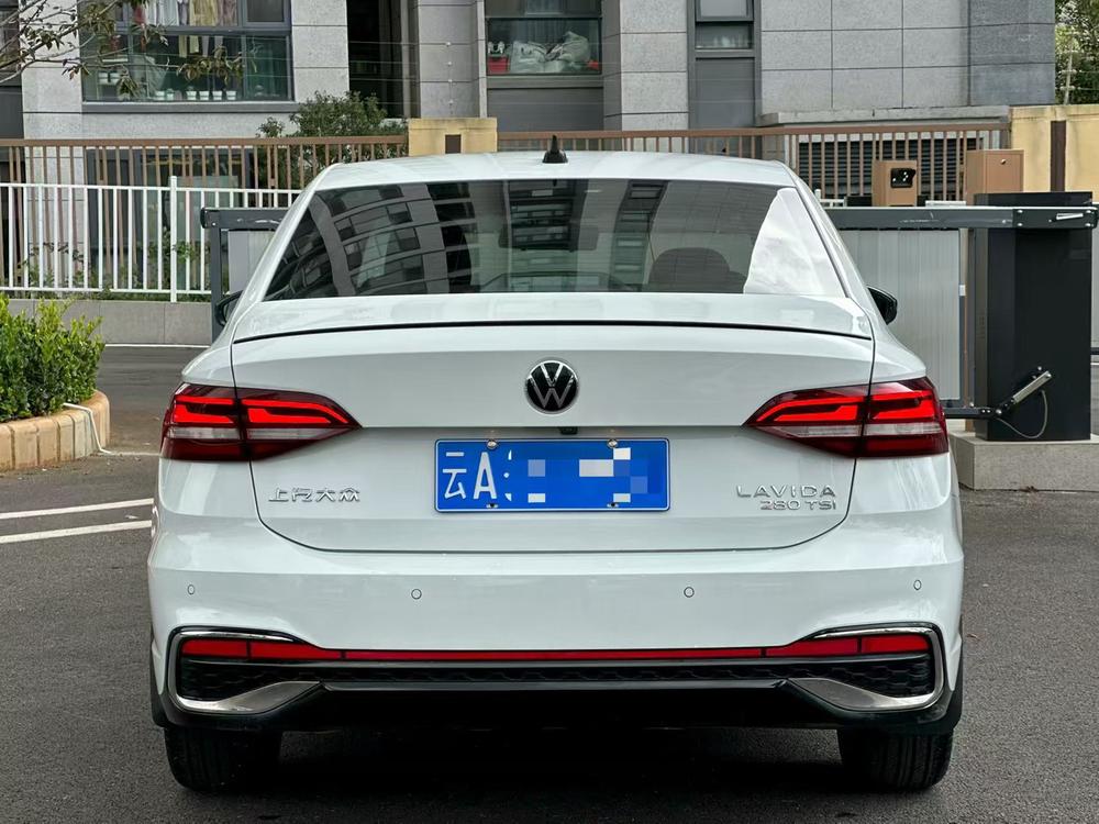 Volkswagen Lavida