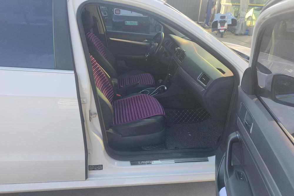 Volkswagen Lavida