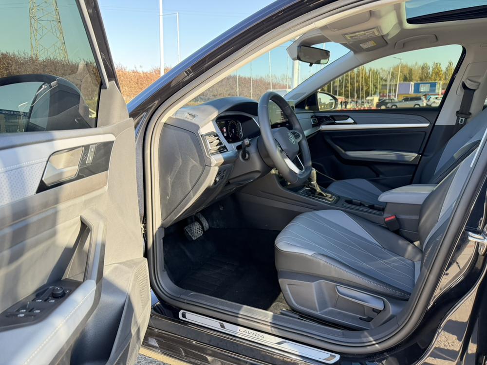 Volkswagen Lavida