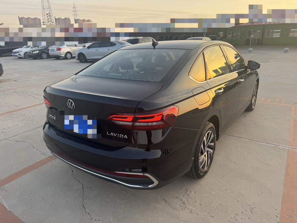 Volkswagen Lavida