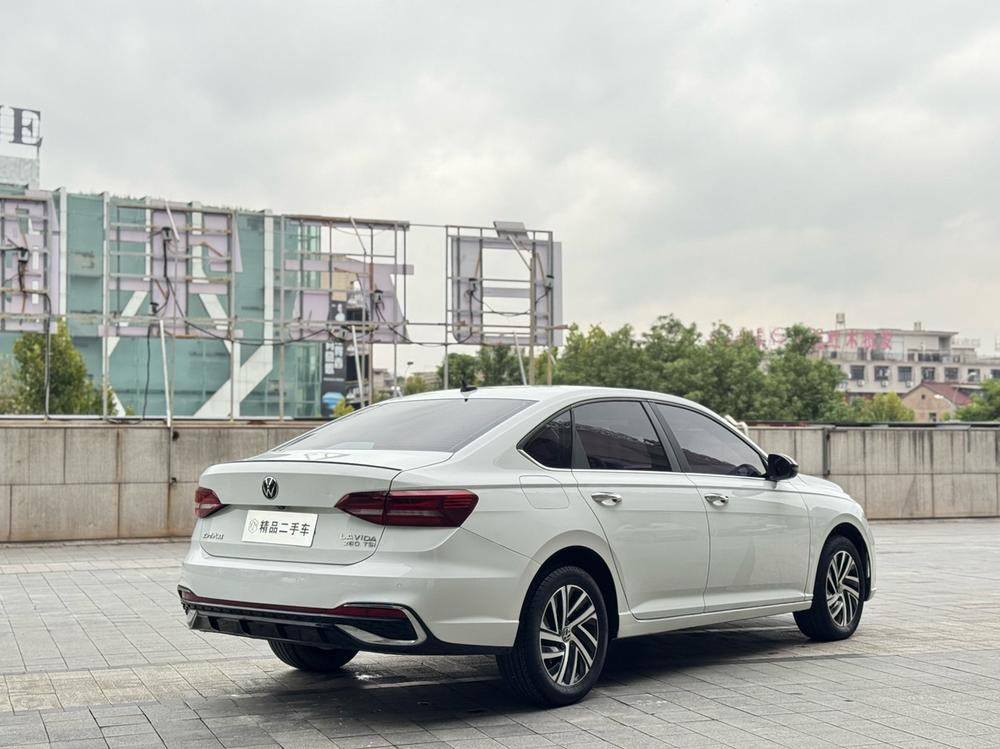 Volkswagen Lavida