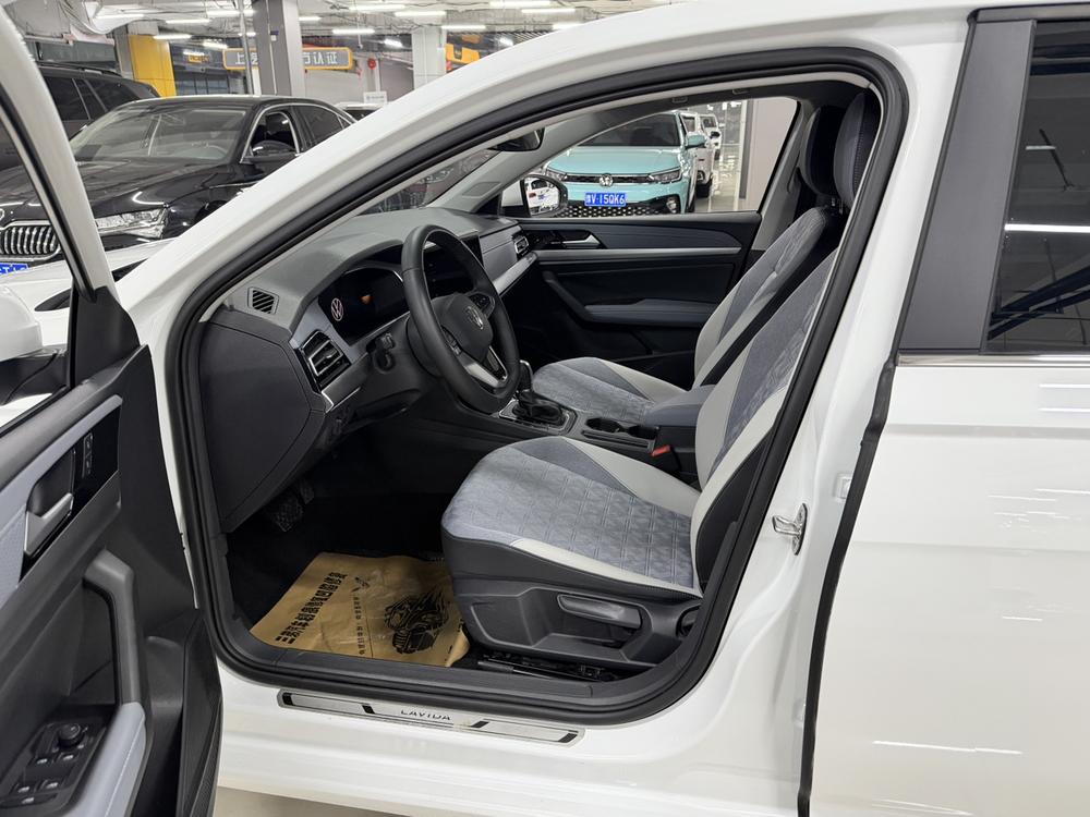 Volkswagen Lavida