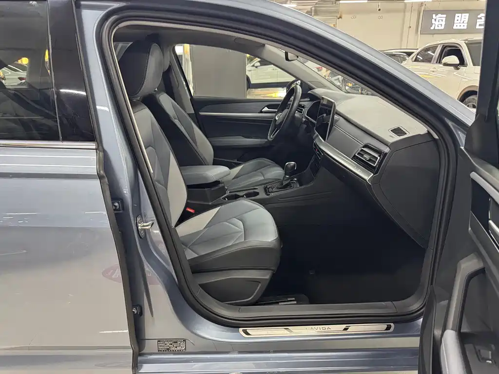 Volkswagen Lavida