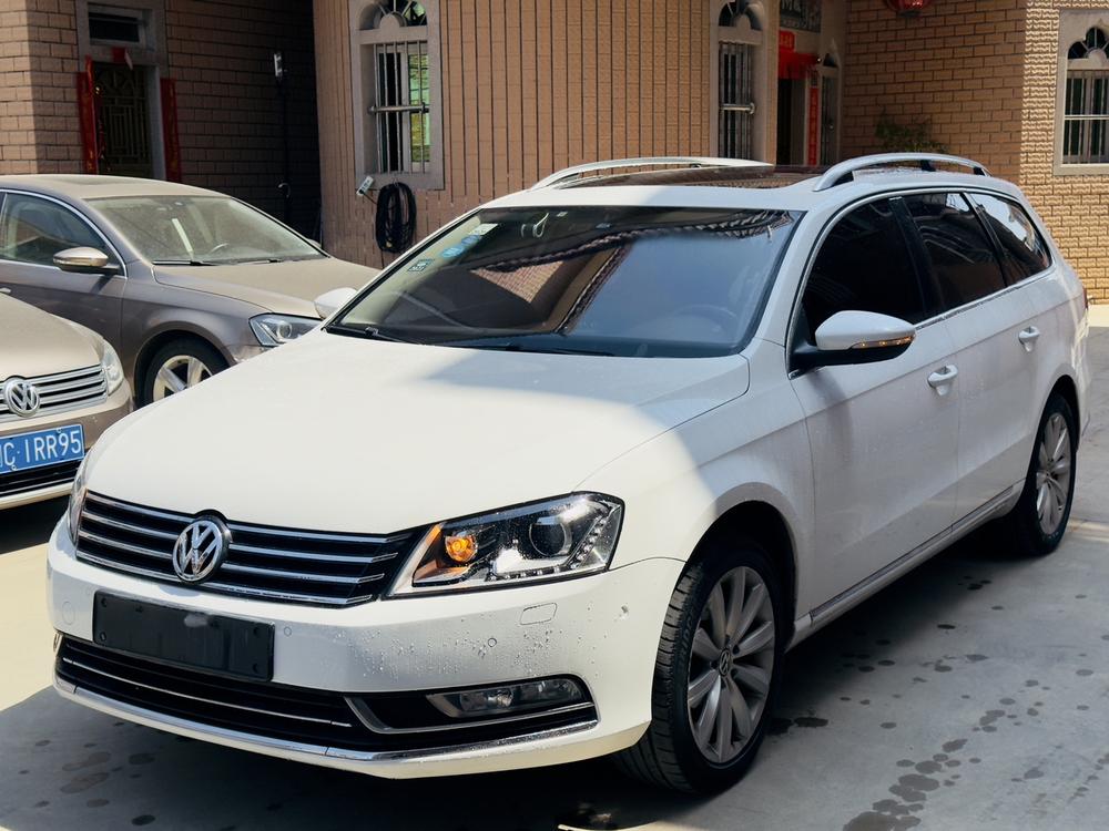 Volkswagen Magotan (Import)
