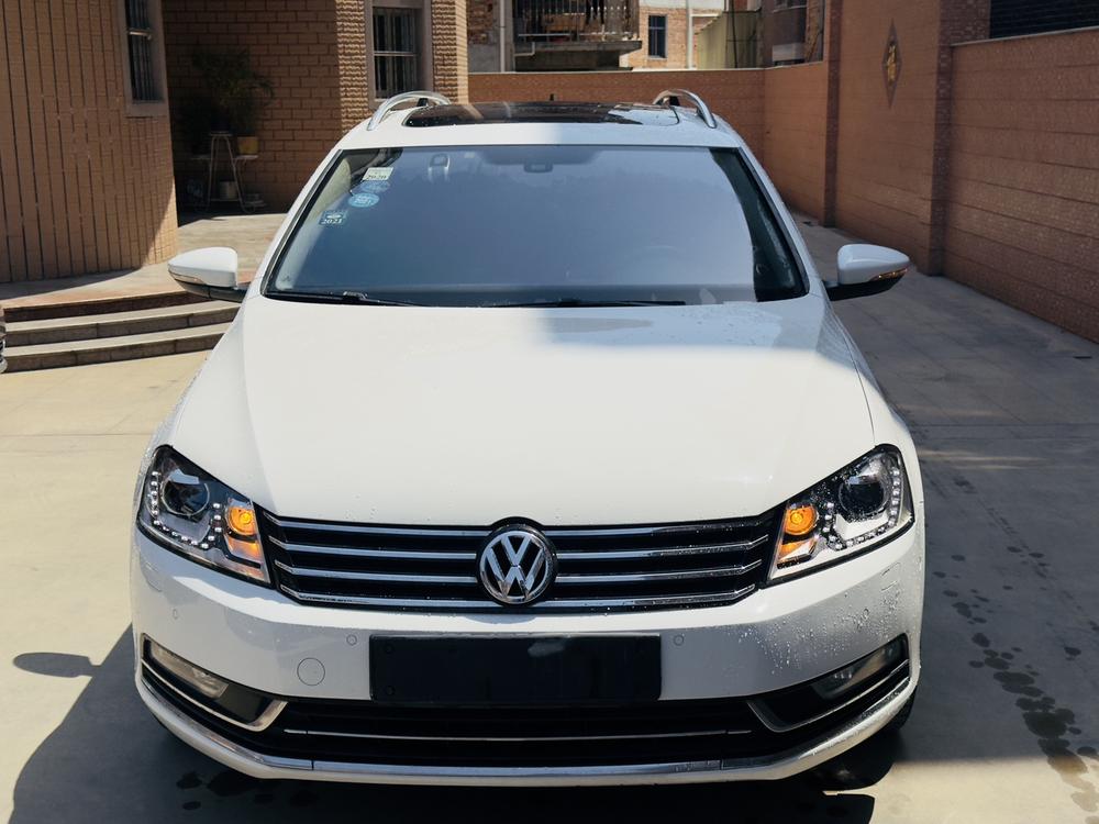Volkswagen Magotan (Import)