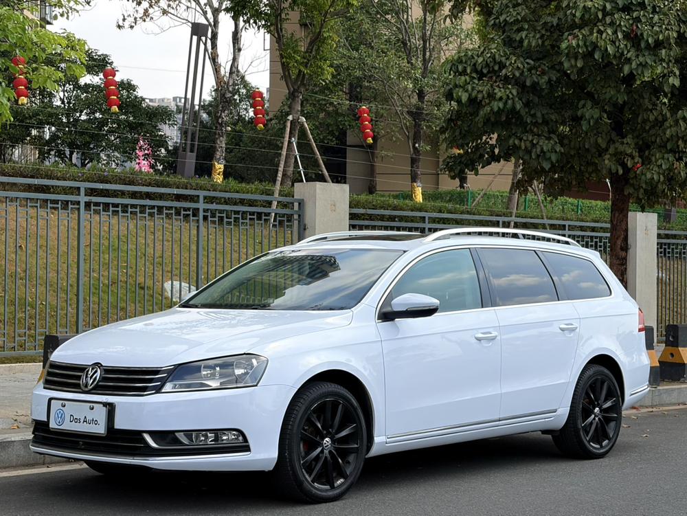 Volkswagen Magotan (Import)