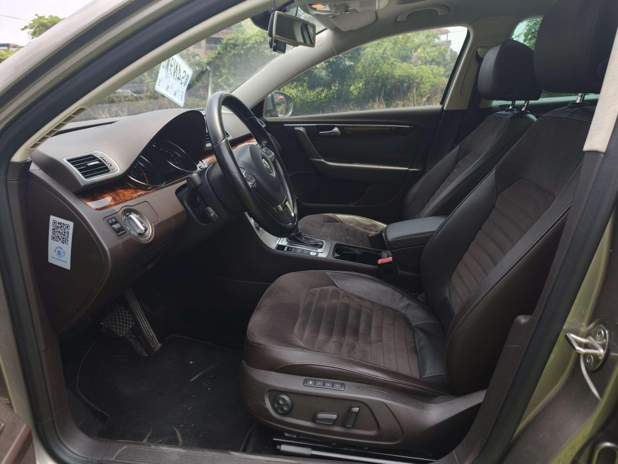 Volkswagen Magotan (Import)