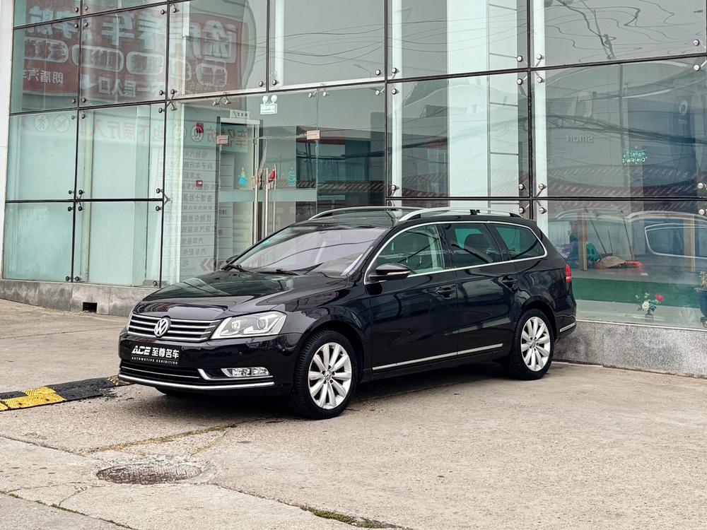 Volkswagen Magotan (Import)