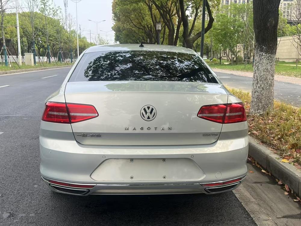 Volkswagen Magotan