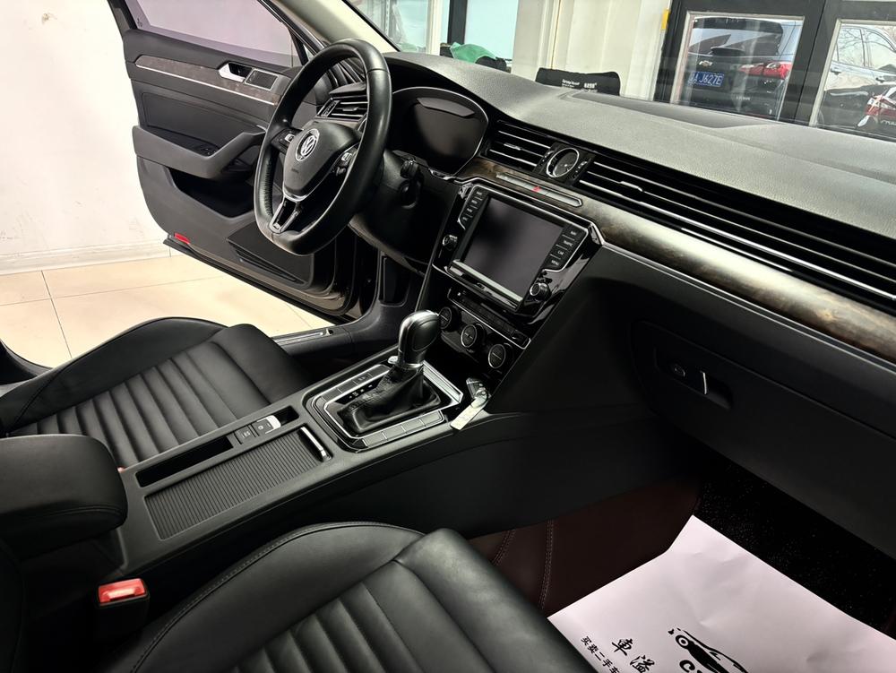 Volkswagen Magotan