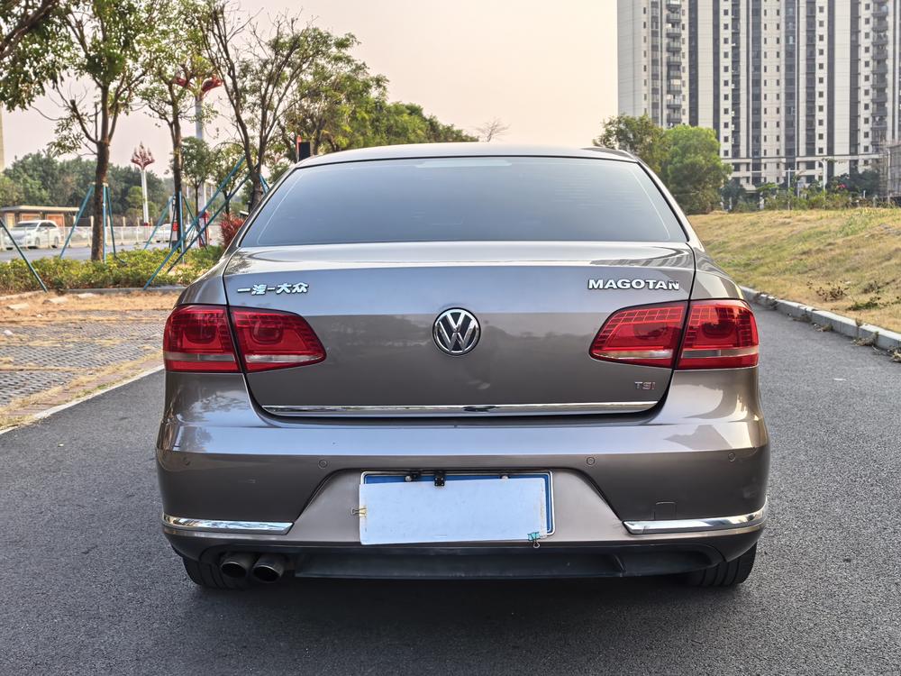 Volkswagen Magotan