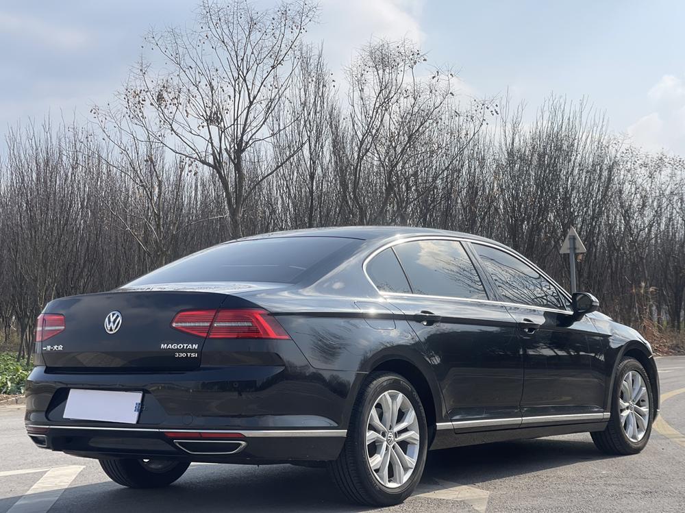 Volkswagen Magotan