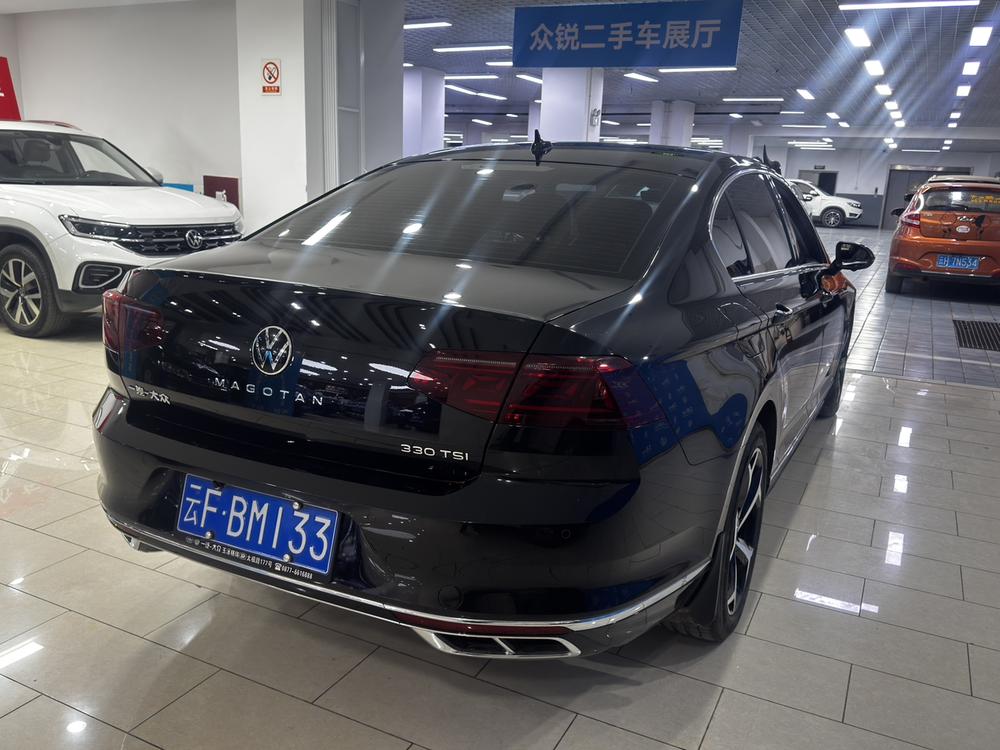 Volkswagen Magotan