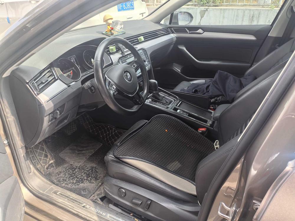 Volkswagen Magotan